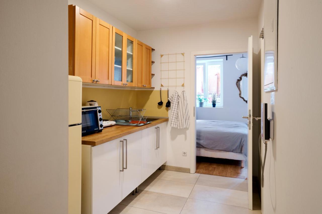 Beautiful Park Apartment For 4 Guests Berlijn Buitenkant foto